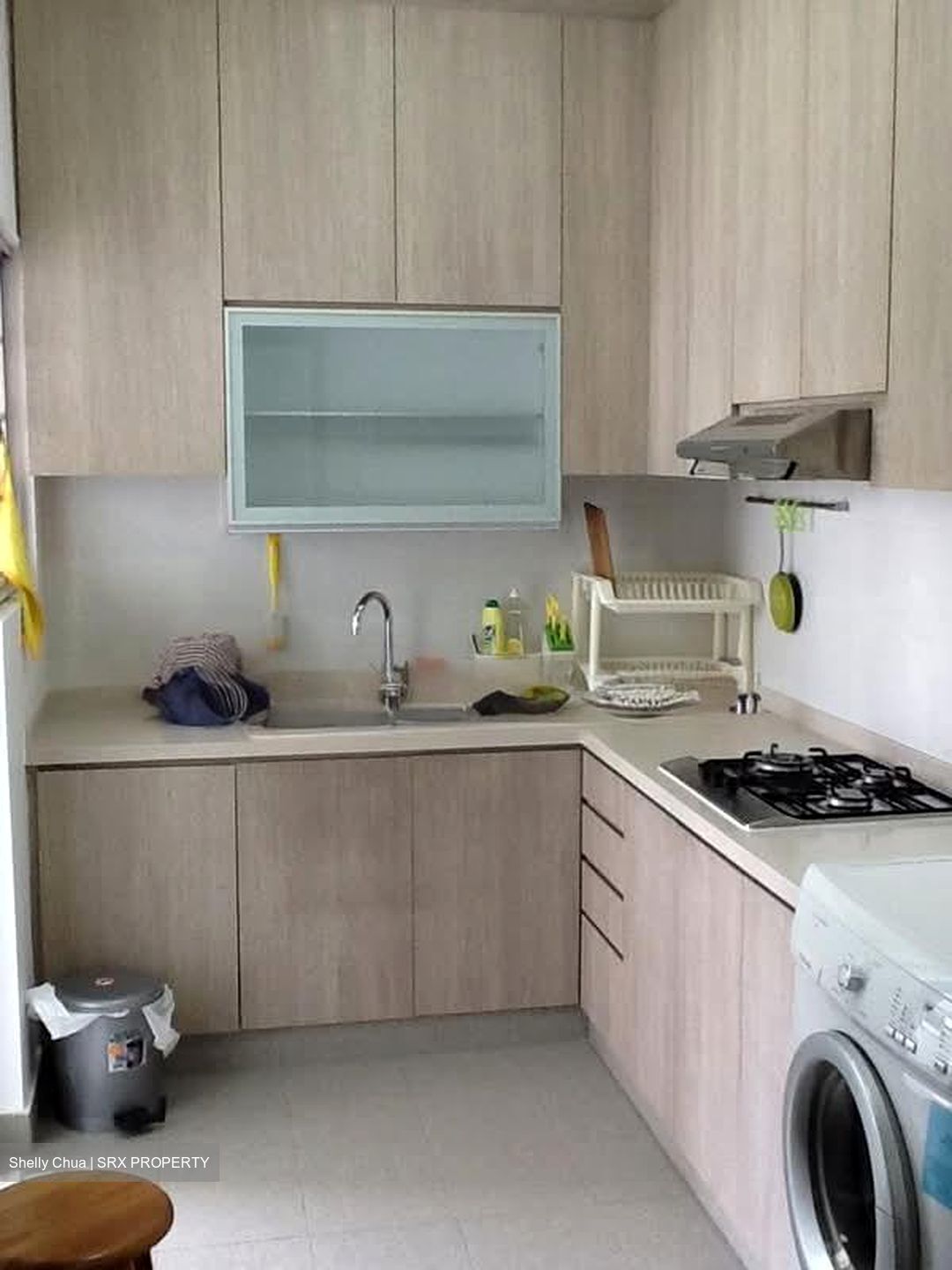 Pebble Lane (D15), Terrace #588890351
